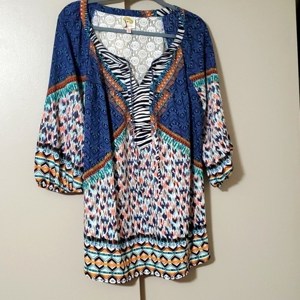 Fig and Flower Plus Size Print Blouse Size 2X